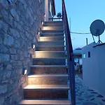 Selana και Ielios Trikerisuites